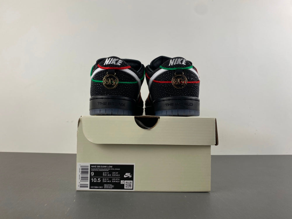 Nike SB Dunk Low Bronx Girls Skate