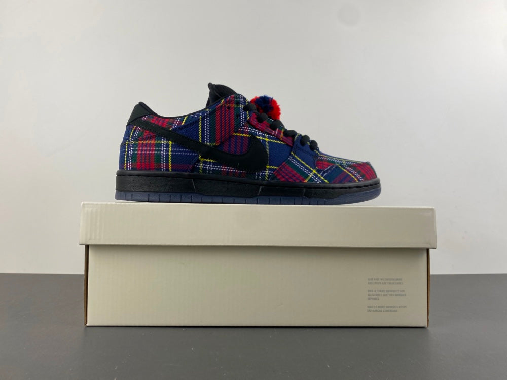 Nike SB Dunk Low Nardwuar