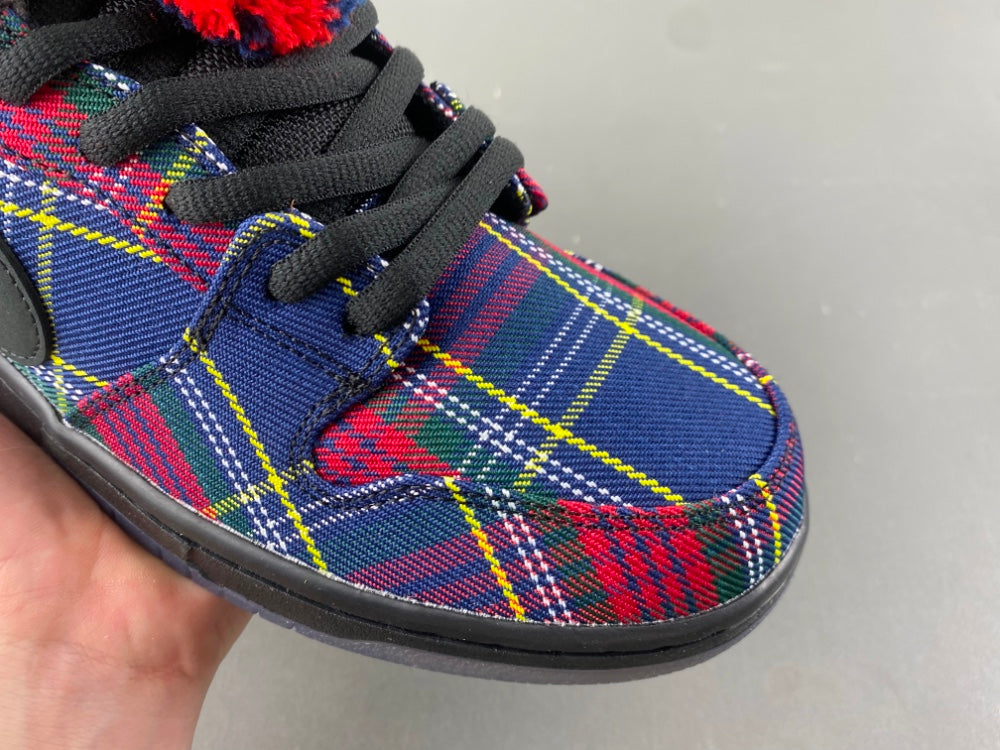 Nike SB Dunk Low Nardwuar