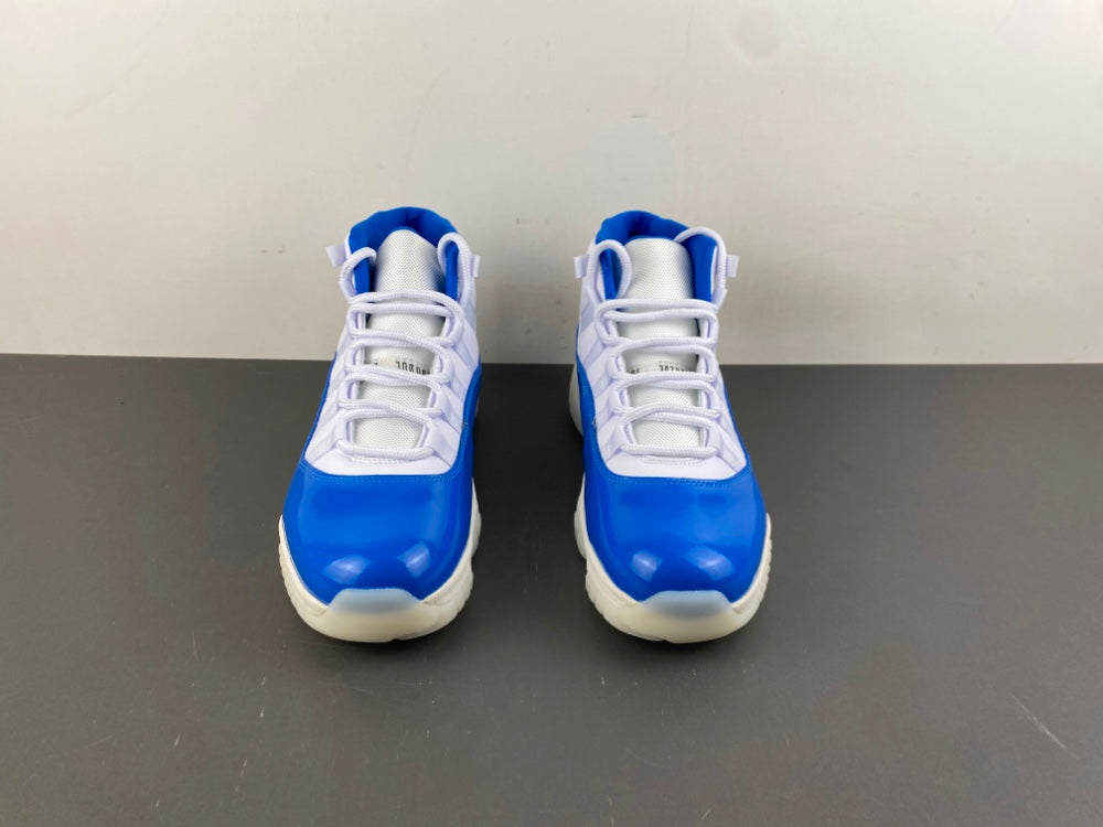 Air Jordan Retro 11 "Royal Blue Charol"