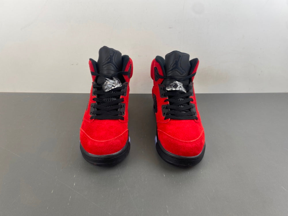 Air Jordan 5 Retro "Raging Bull"