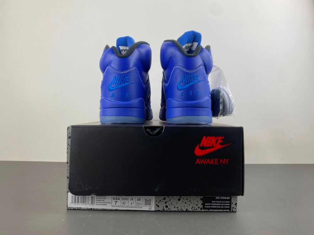 Air Jordan 5 Retro "Blue Suede"
