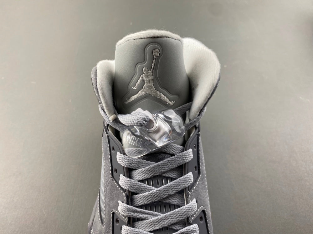 Air Jordan 5 Retro "Wolf Grey"