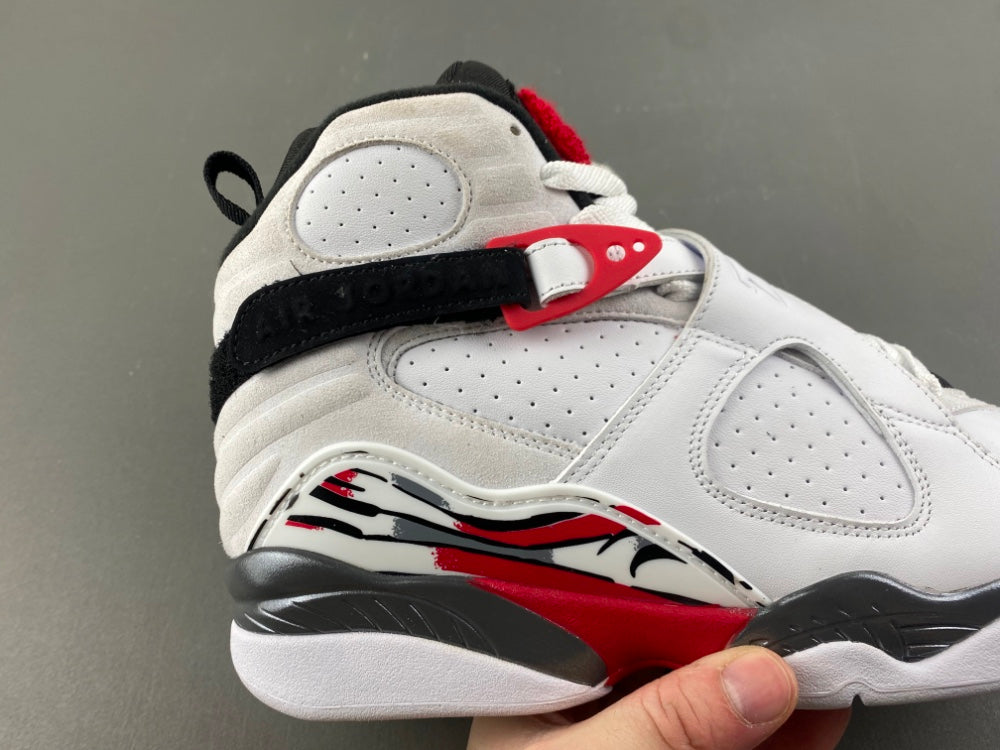 Air Jordan 8 Retro "Bugs Bunny"