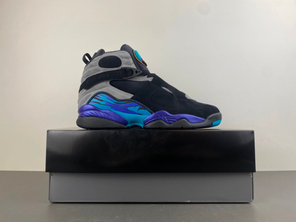 Air Jordan 8 Retro "Aqua"