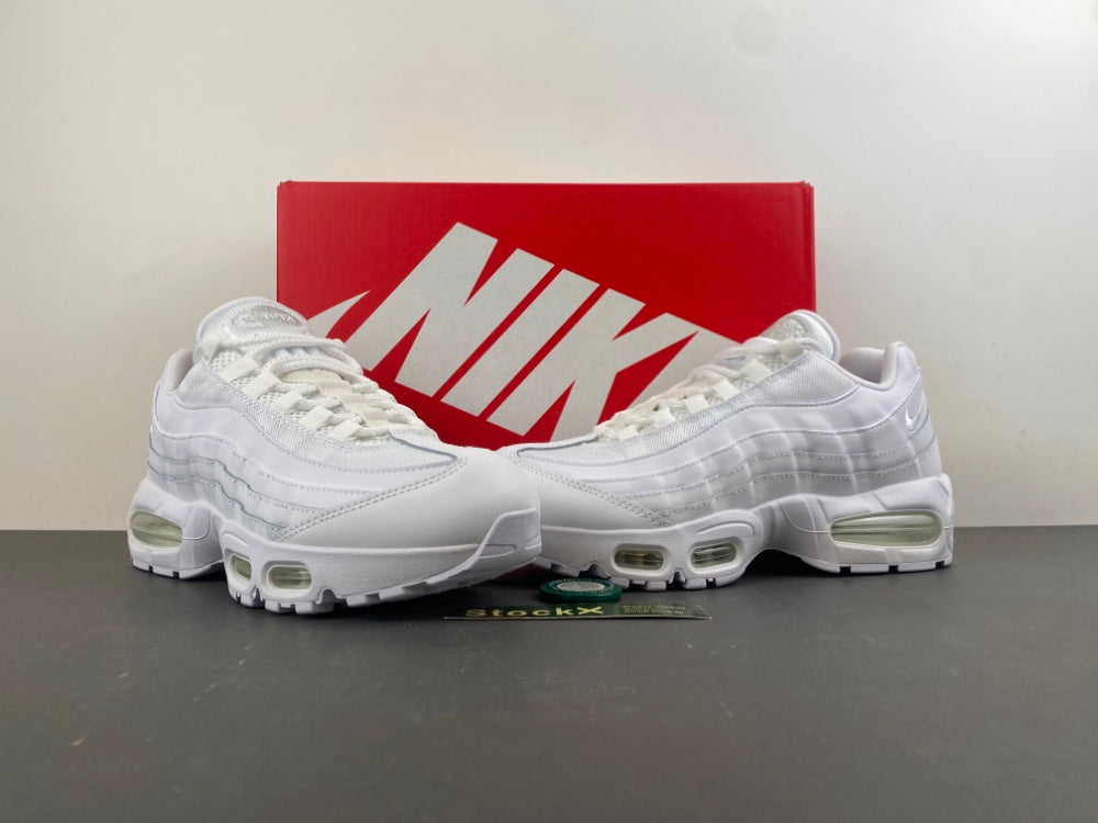 Nike Air Max 95 Triple White
