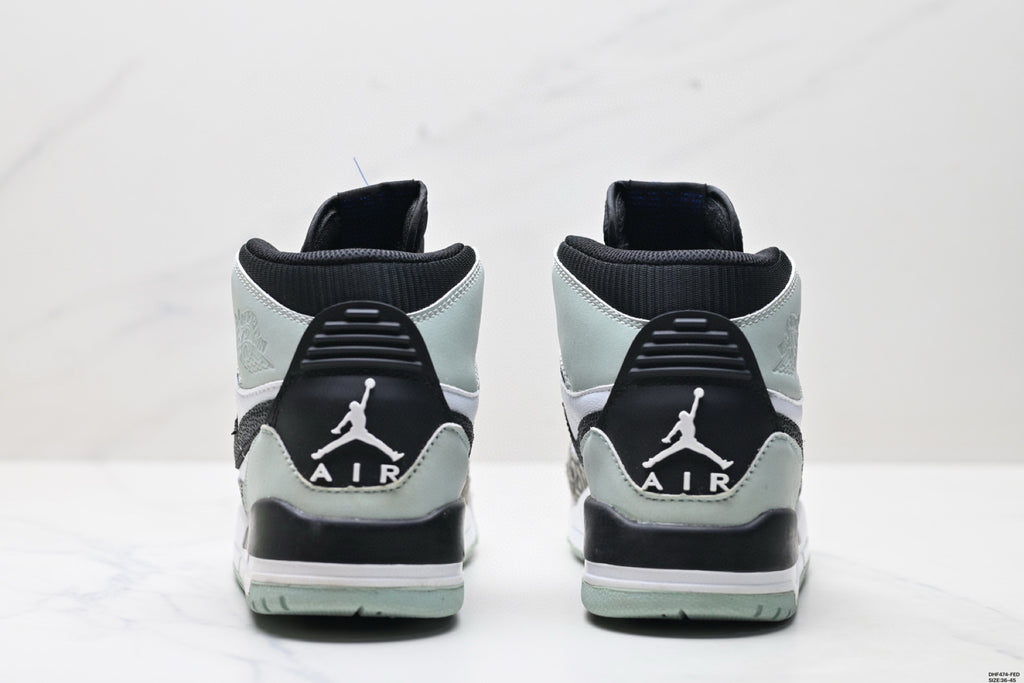 Jordan Legacy 312 “Igloo”