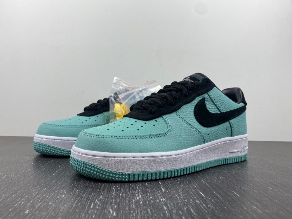 Nike Air Force 1 Low Tiffany & Co. "Friends and Family"