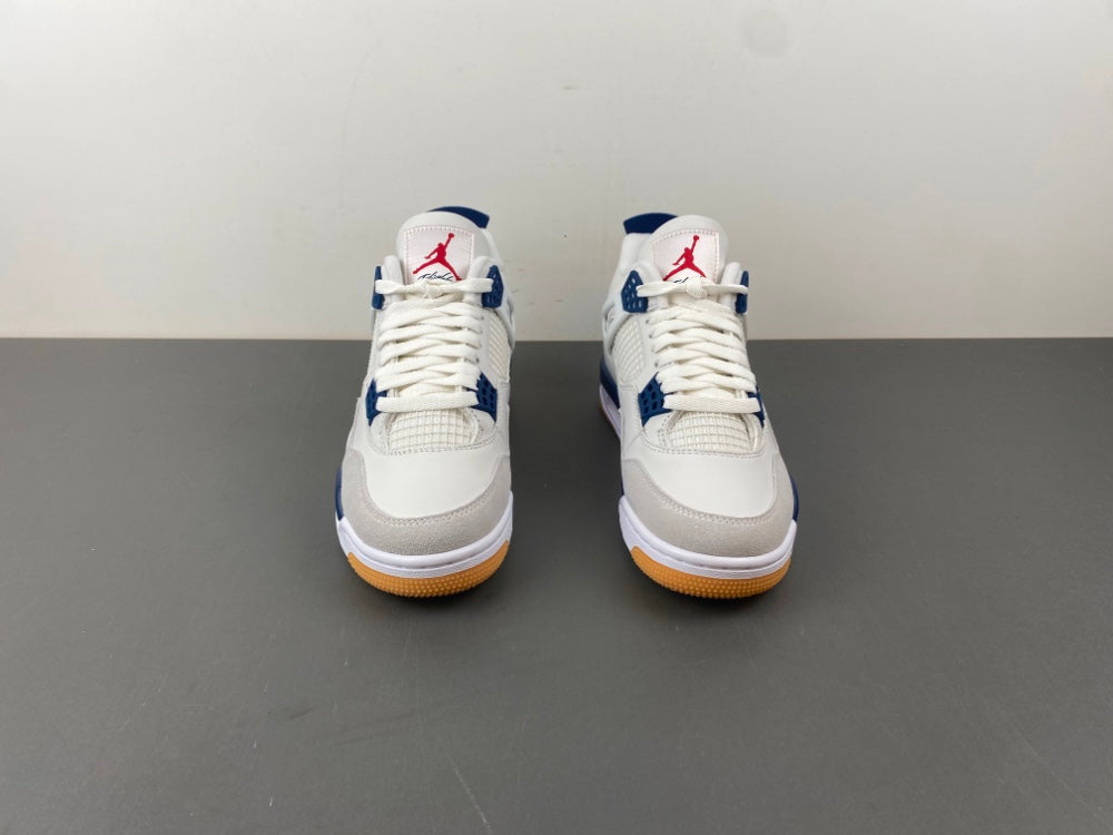 Air Jordan 4 Retro SP  "Summit White Navy"