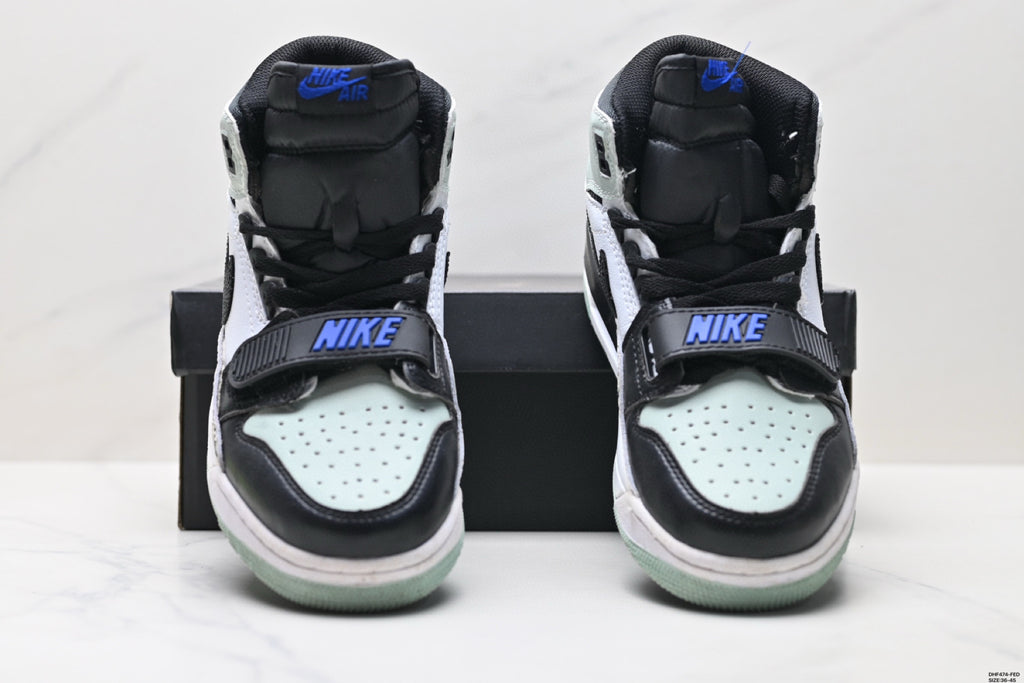 Jordan Legacy 312 “Igloo”
