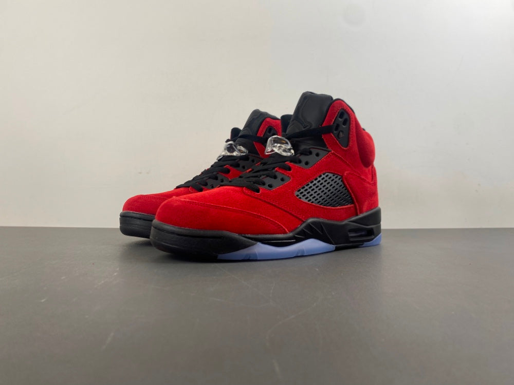 Air Jordan 5 Retro "Raging Bull"