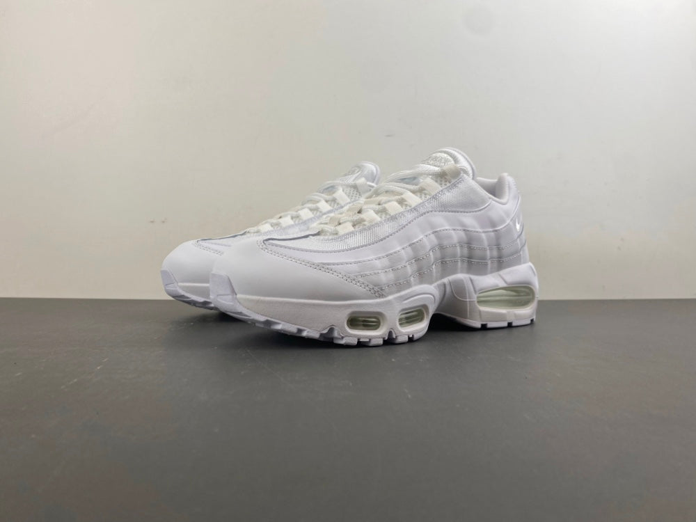 Nike Air Max 95 Triple White